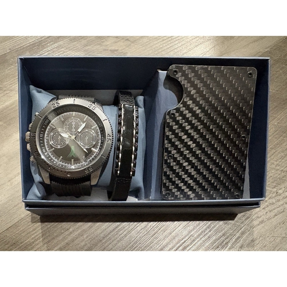 Watch Gift Set Bracelet & Carbon Fiber Wallet